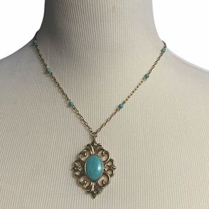 Gold tone & turquoise gorgeous necklace🧩